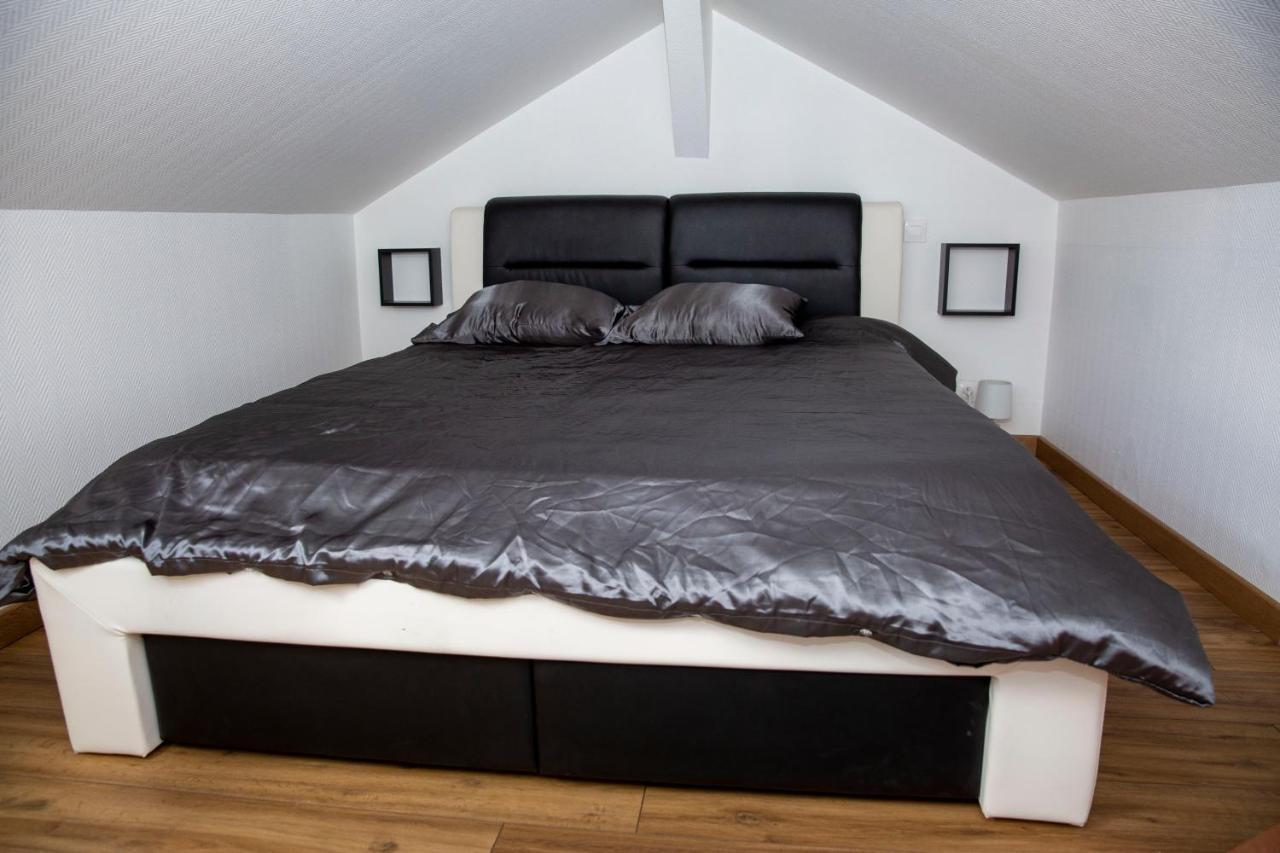 The Private Apartment Roissy 15 Min Parc Asterix Chantilly 拉沙佩勒 外观 照片